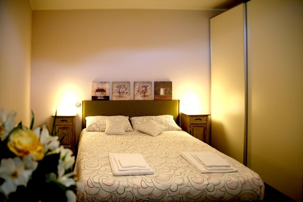 Residence Giglio Comer See グラヴェドーナ 部屋 写真