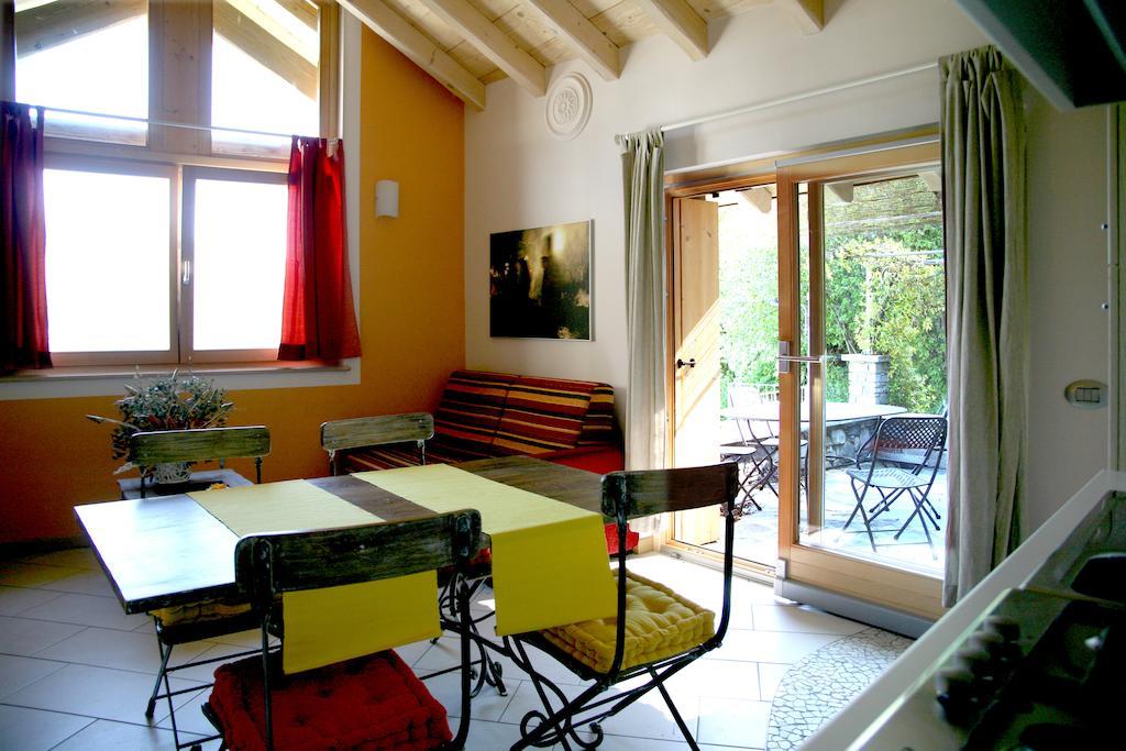 Residence Giglio Comer See グラヴェドーナ 部屋 写真