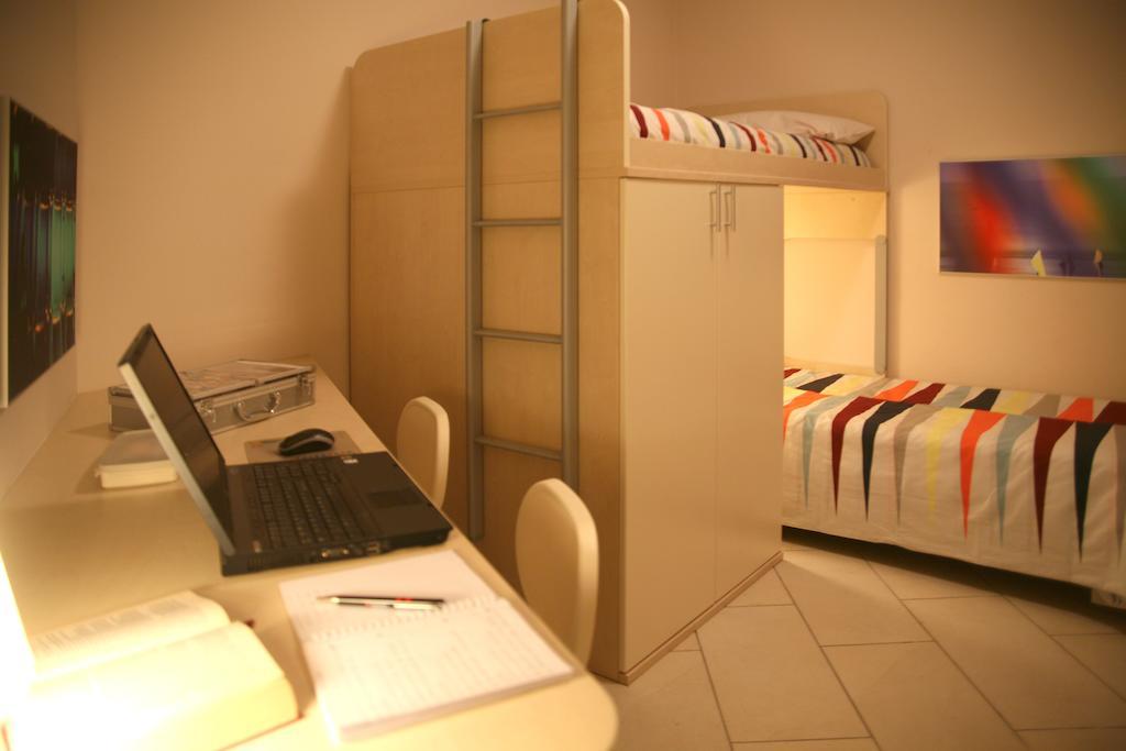 Residence Giglio Comer See グラヴェドーナ 部屋 写真