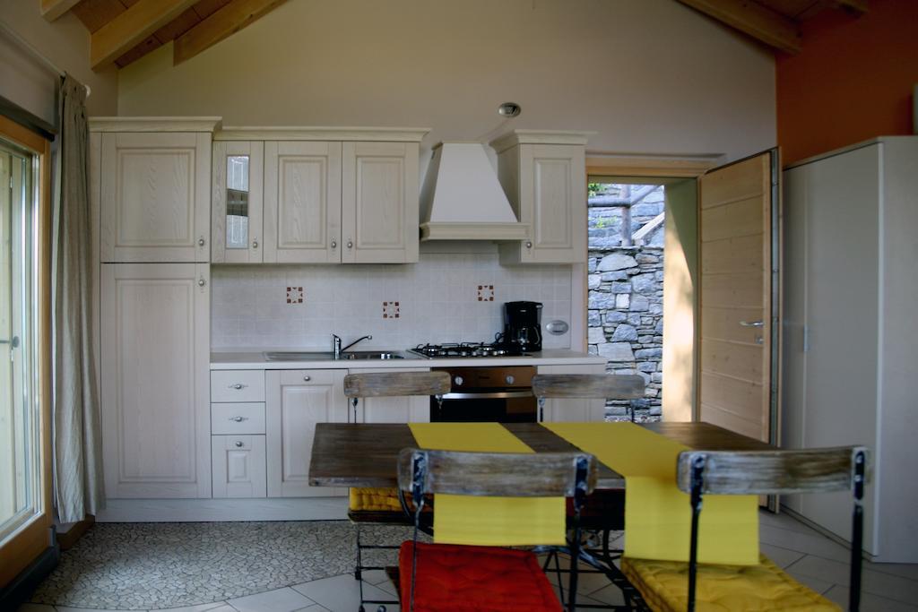 Residence Giglio Comer See グラヴェドーナ 部屋 写真