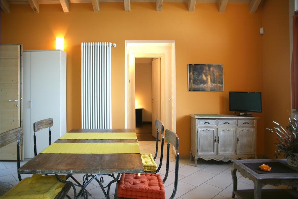 Residence Giglio Comer See グラヴェドーナ 部屋 写真